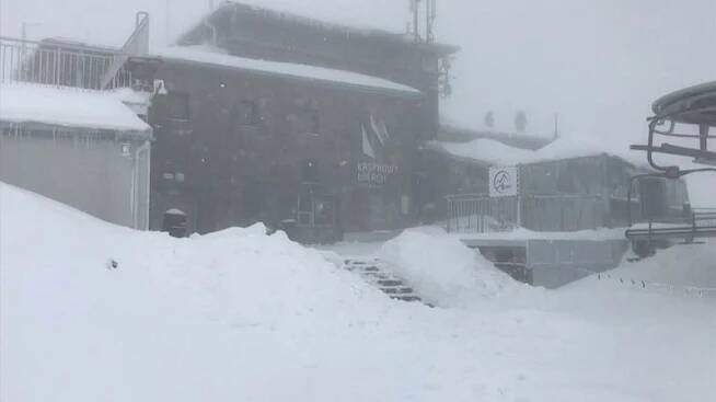 Polské Tatry zasypal sníh, hrozí laviny - Novinky