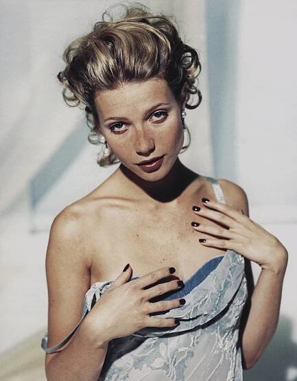Gwenyth Paltrow, Studio, London, n.d.