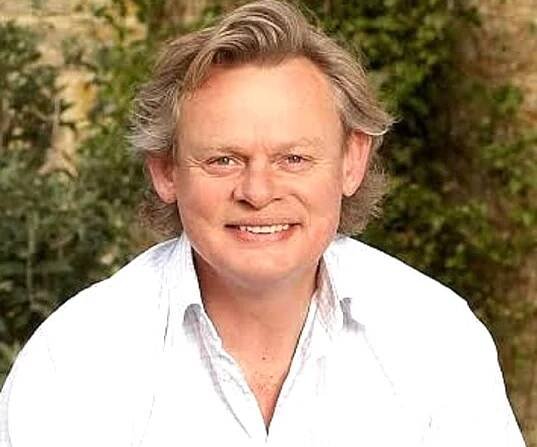 Martin Clunes Biography – Childhood, Family Life & Achievements