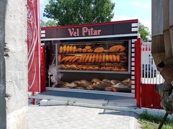 Inscriptionari si colantari cu autocolant - MAGNIUS - Productie Publicitara Iasi