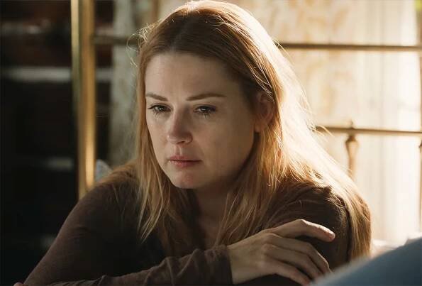 Alexandra Breckenridge Virgin River Season 5