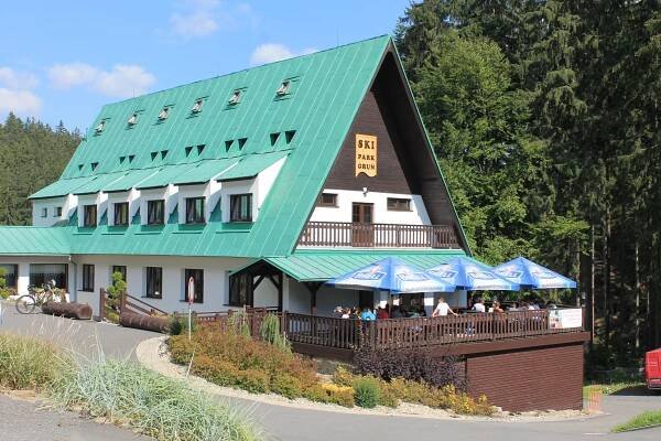 Hlavní budova - Ski Park Gruň - rekreační středisko v Beskydech