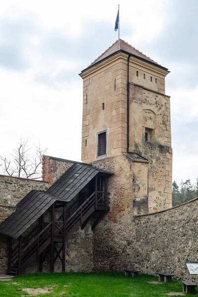 Hrad Veveří - Jednou stopou Českem