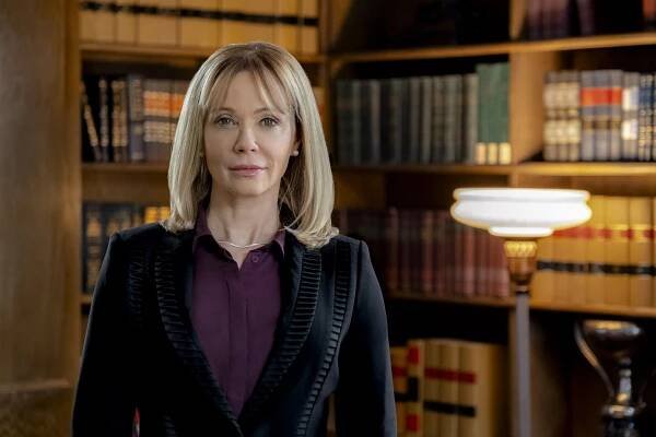Záhada Hailey Deanové: Vražda na předpis - Promo - Lauren Holly