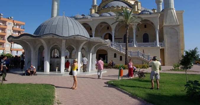 Plavba po řece Manavgat a prohlídka bazaru s obědem