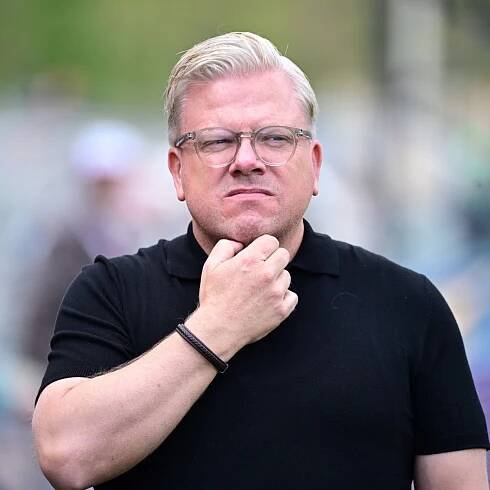 Friis o formě i tlaku před nadstavbou: Ptejte se jiných. Vysvětlil Sadílkovu absenci