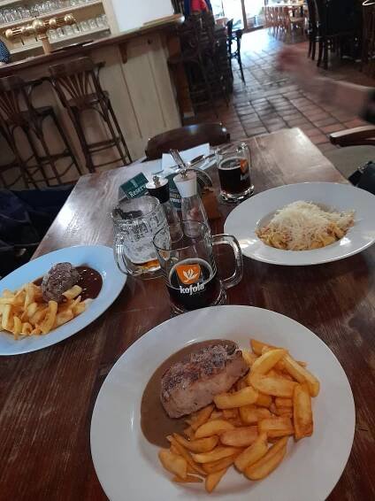 U Zeleného stromu (Restaurace a pohostinství) • Mapy.com