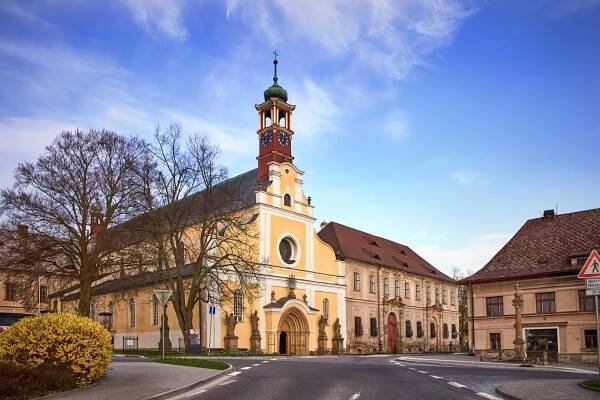 Bohoslužby farnost Police nad Metují