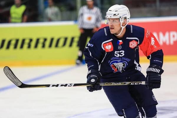 Pohár pro mistry a čtyři tisíce zvědavců. V Plzni odstartovala hokejová Liga mistrů