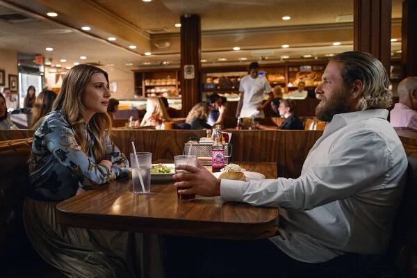 Emily Arlook, Jonah Hill - Z jiného těsta - Z filmu