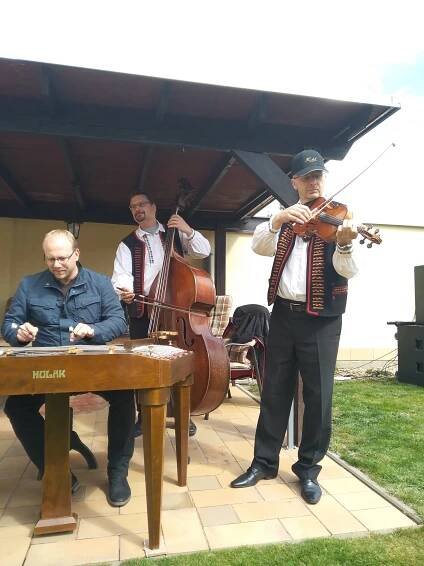 Cimbálová muzika Aleše Smutného