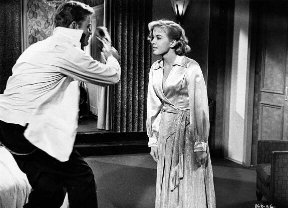 Leslie Parrish
