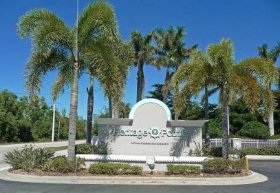 Heritage Pointe 843 Fort Myers | Churchill Property Services | Cape Coral Vacation Rentals