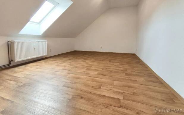 1+1, Hlinsko v Čechách, 539 01, 32 m²