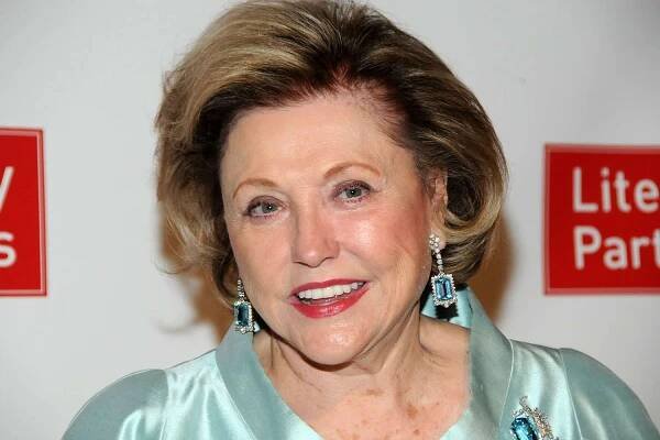 Barbara Taylor Bradford, Best-Selling Author of 'A Woman of Substance,' Dies at 91