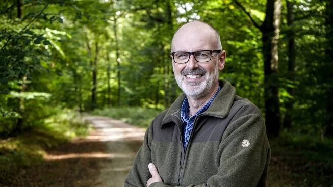 [RECENZE] Tajný život stromů – Peter Wohlleben (2025)