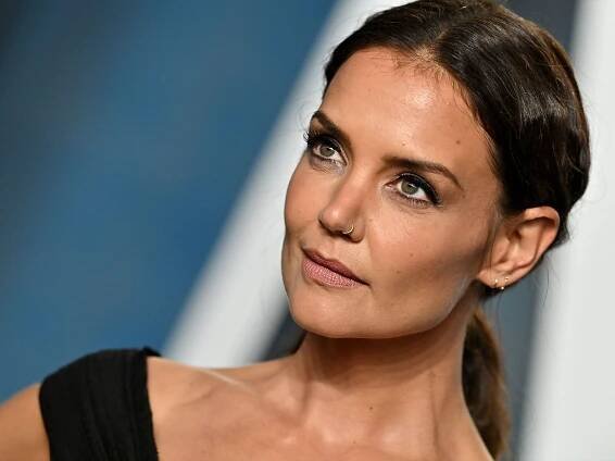 Katie Holmes Debuts New Bronde Hair Just in Time for Summer