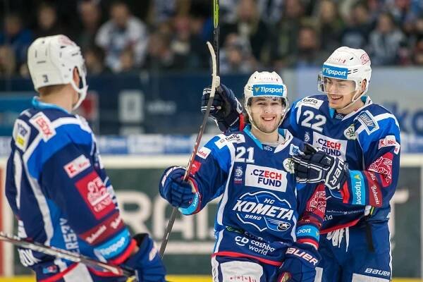 HC Kometa Brno » Reportáž ze zápasu: Plzeň - Kometa 3:2 » První gól Vojtěcha Střondaly v extralize na body nestačil. Plzeň
