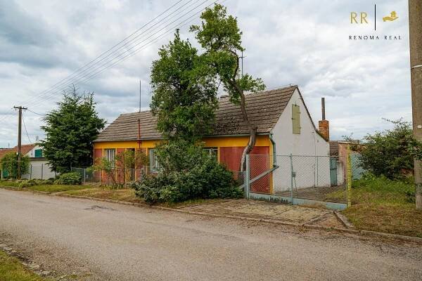 Prodej RD 2+1 s příslušenstvím a zahradou, Mikulovice u Znojma, obrázek č.22