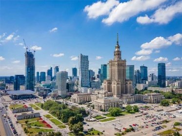 Varšava, Polsko. Letecký pohled na město — Stock obrázek