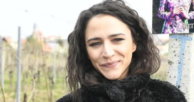„Musela jsem na terapie,“ říká o zkušenostech s opatrovnickým soudem Burešová