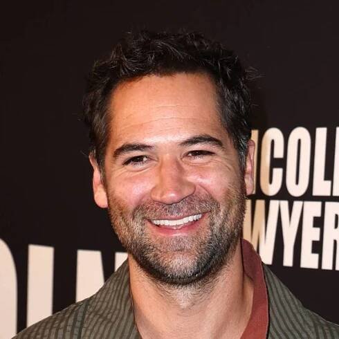Audrey McGraw confirms relationship status with Manuel Garcia-Rulfo in new photos