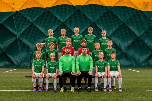 U13