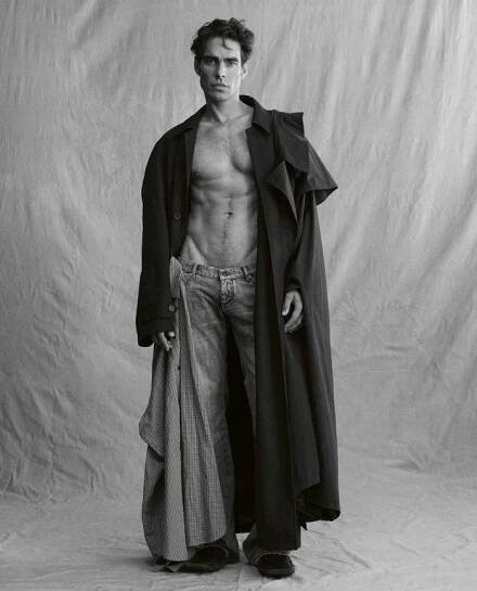 Jon Kortajarena for Vogue CS