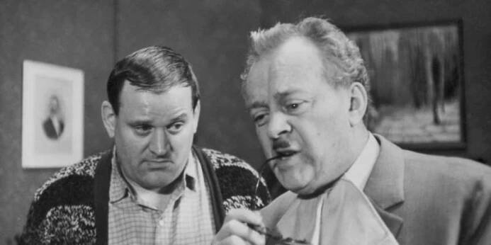 Karel Höger s Iljou Prachařem při natáčení filmu Přehlídce velím já. 