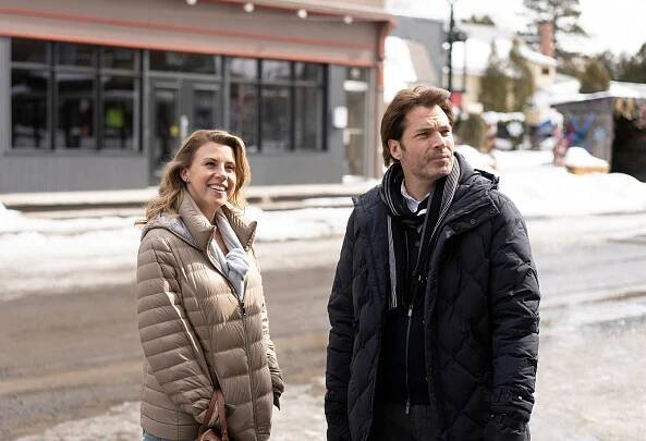 Jodie Sweetin, Tim Rozon - A Christmas in Switzerland - Z filmu