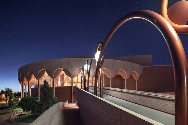Soulad s přírodou a naprostý poklid. Stavby architekta Frank Lloyd Wrighta ve Winternitzově vile