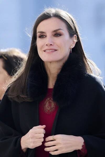 Queen Letizia of Spain attends the New Year Military parade celebration at the Royal Palace on January 06, 2023 in Madrid, Spain (Carlos Alvarez/Getty Images)