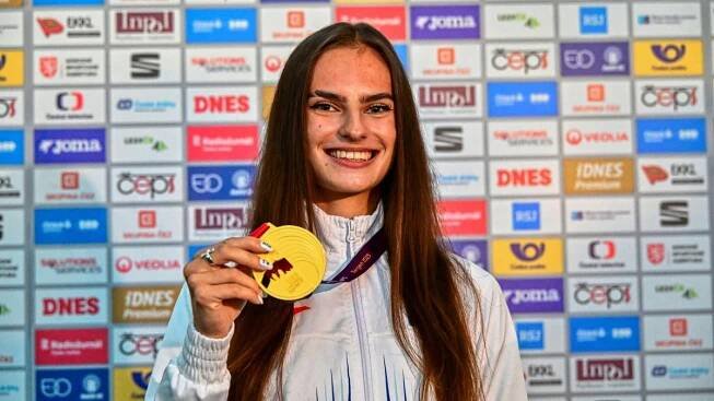 Zlato ji sejmulo, brečel i kouč. Útočit na čas Kratochvílové je šílené, říká sprinterská královna Maňasová
