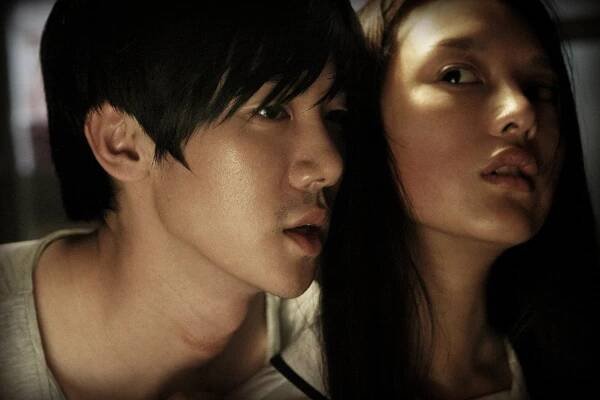 Mooseowoon iyagi - Z filmu - Yeon-seok Yoo, Ji-won Kim