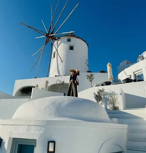 CHARISMA SUITES - Updated 2025 Prices & Villa Reviews (Santorini/Oia, Greece)