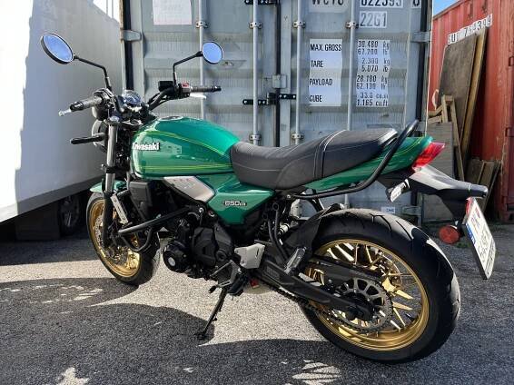 Kawasaki Z 650 RS (2022), 7.490 €