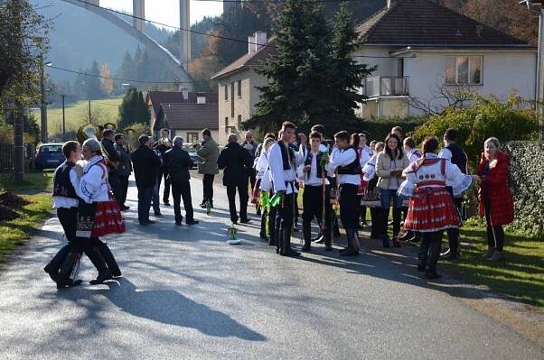 Martinské hody 2015 - Oficiální stránka obce Dolní Loučky