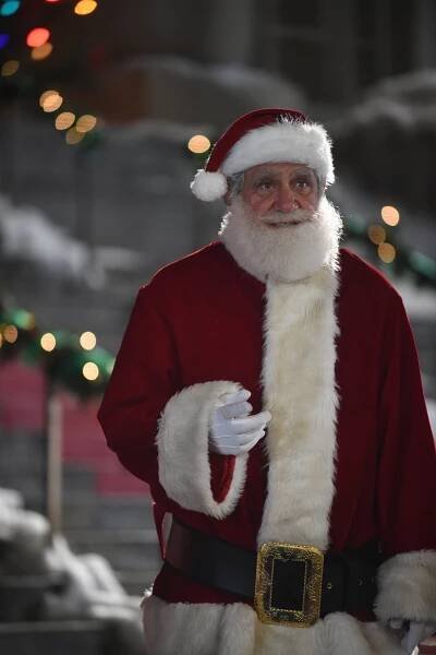 I'm Not Ready for Christmas - Z filmu - Dan Lauria