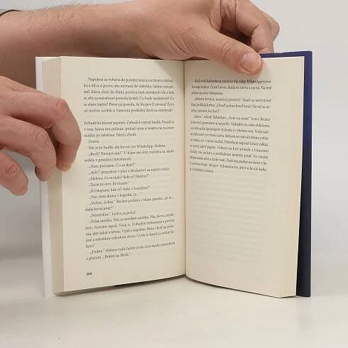 Modrá hodinka - Paula Hawkins - knihobot.cz