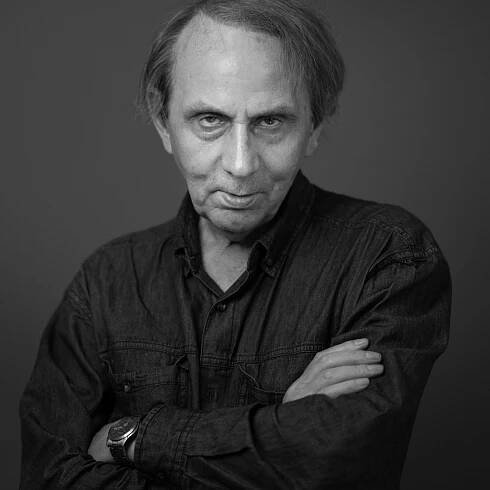 Michel Houellebecq Has Some Fresh Predictions. Be Afraid.