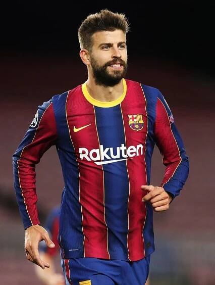 Foto k tématu Gerard Pique – stránka 4