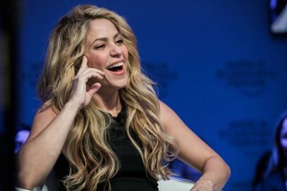 Shakira začíná novou kapitolu svého života bez nevěrného ex-partnera. Opouští Barcelonu i s dětmi - VIPshow