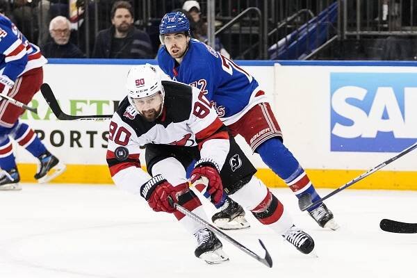 Chytil pomohl Rangers k sedmému duelu, Toronto slaví po 19 letech