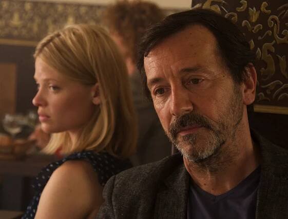 Inspektor Richard Kemp se vrací - Z filmu - Mélanie Thierry, Jean-Hugues Anglade