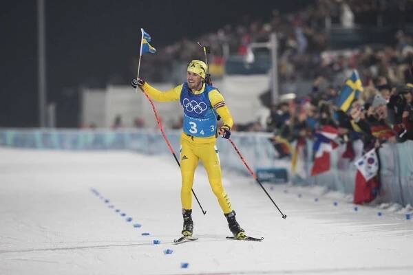 Fredrik Lindström Anchors Sweden to First-ever Olympic Relay Gold Medal