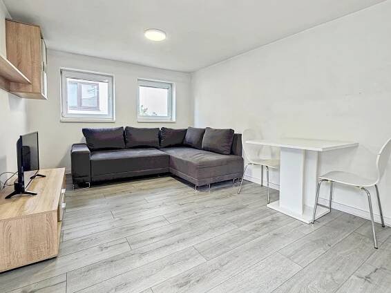 Pronájem Dům, Spojovací, Pardubice - Rosice