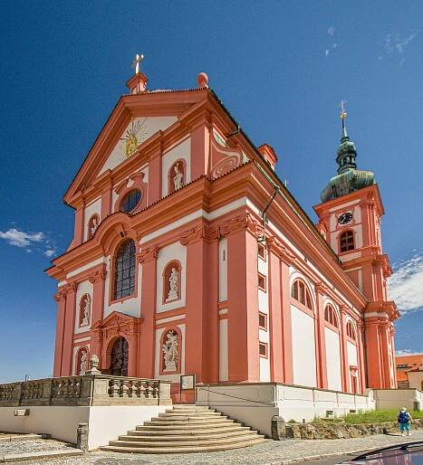 Soubor:Stará Boleslav kostel Panny Marie 2.jpg – Wikipedie