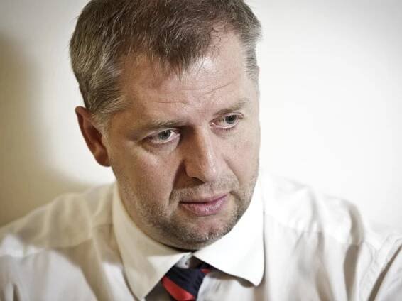 Adéla Šípová se utká v duelu o senátorské křeslo s Petrem Bendlem