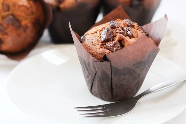 Vláčné muffiny se švestkami | TisiceReceptu.cz