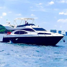 Luxury Boats - PBM Party Boat Miami